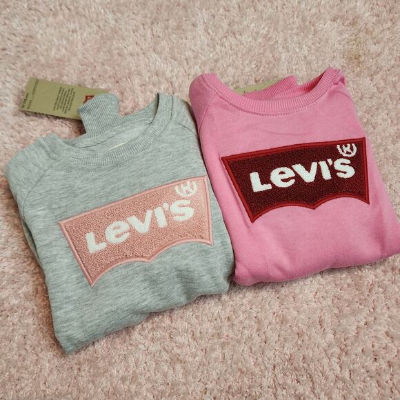 Lot of 2 NWT Levi's chenille patch logo front crewneck sweatshirts girl's size 6 - Picture 8 of 10